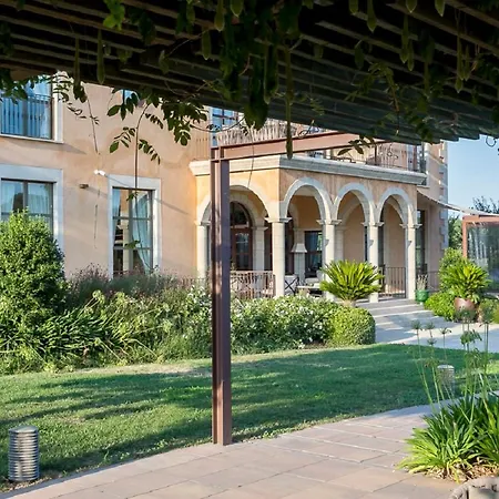 Casa Anamaria Hotel 4*