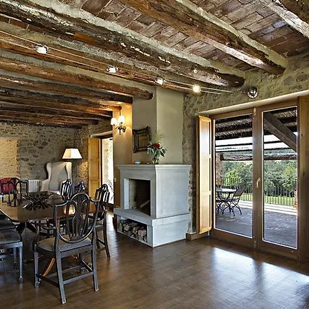 Hotel Casa Anamaria 4*